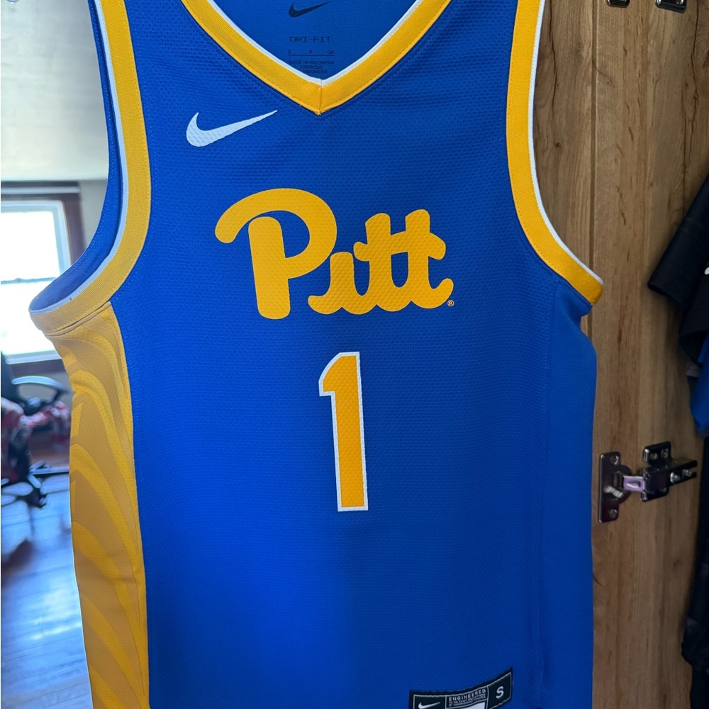Nike Pitt Jersey in Blue and Yellow